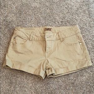 Khaki shorts